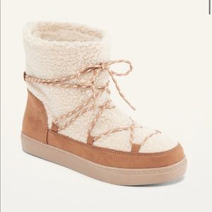 Faux-Fur-Lined Sherpa Boots